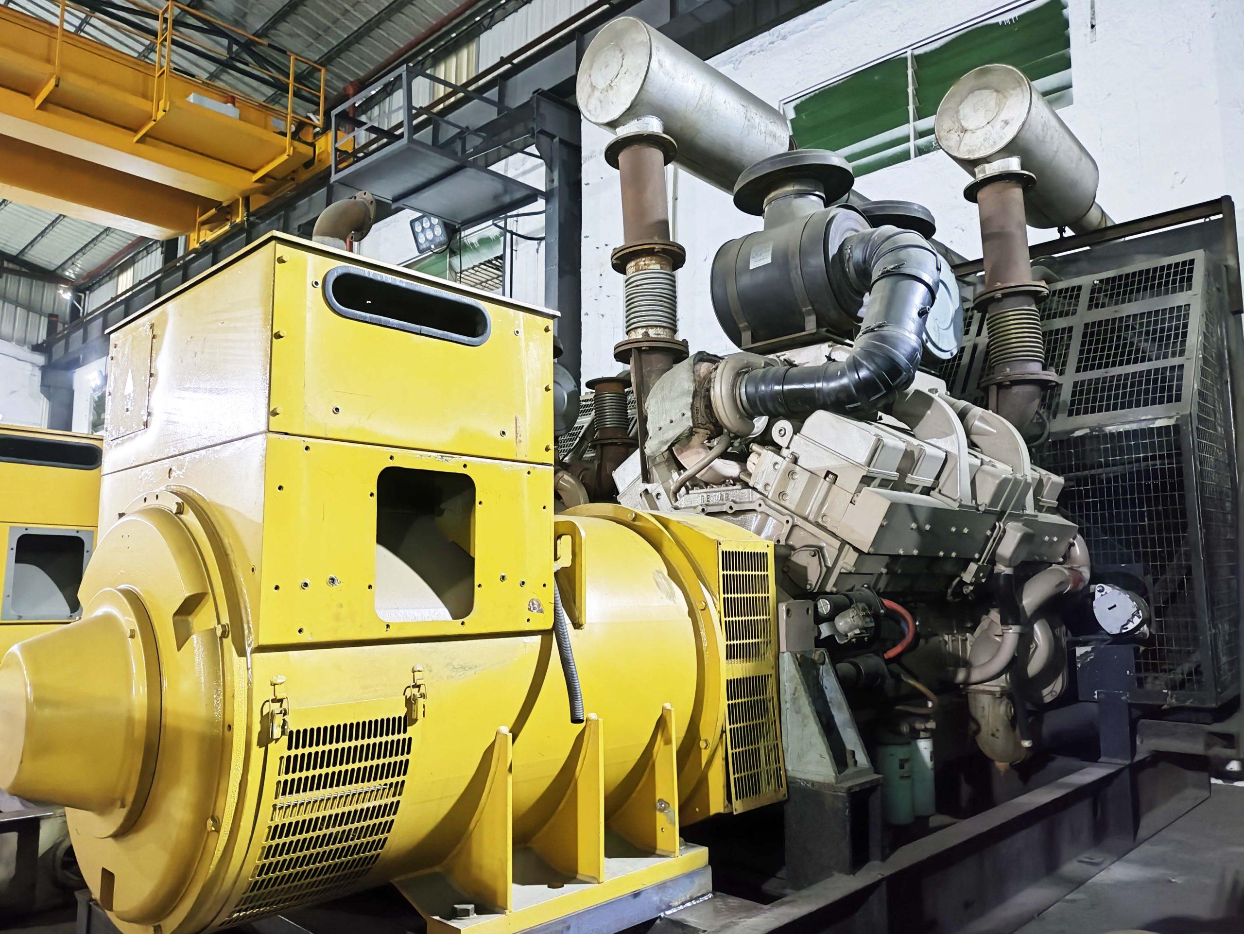 Used Cummins KTA38 workshop view
